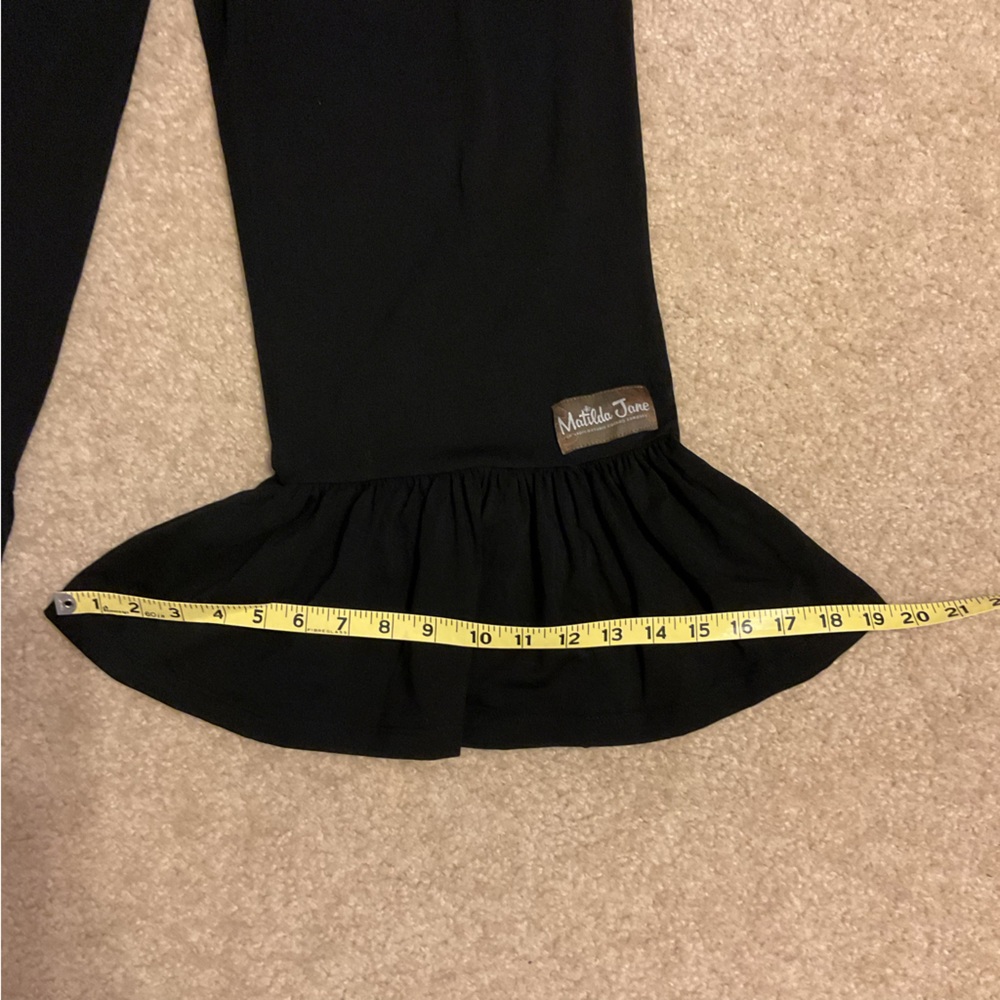 Matilda Jane Big Ruffle Wide Leg Cropped Pull On Black Stretch Pants Women’s M - Picture 7 of 12